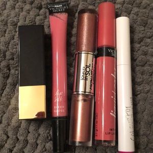 Multitude of non-used lipsticks